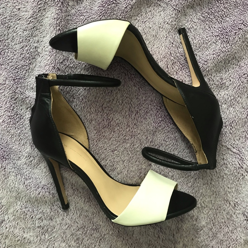 Zara Basic Heels